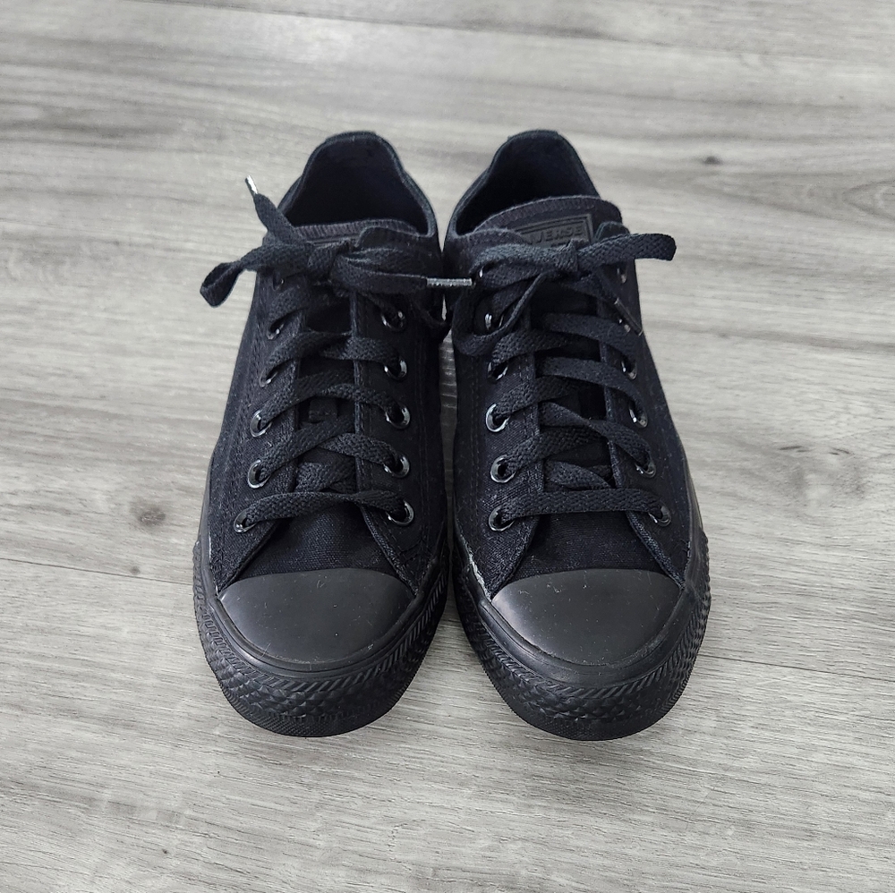 Converse Chuck Taylor Black Monochrome Low Size 8 - Picture 3 of 11